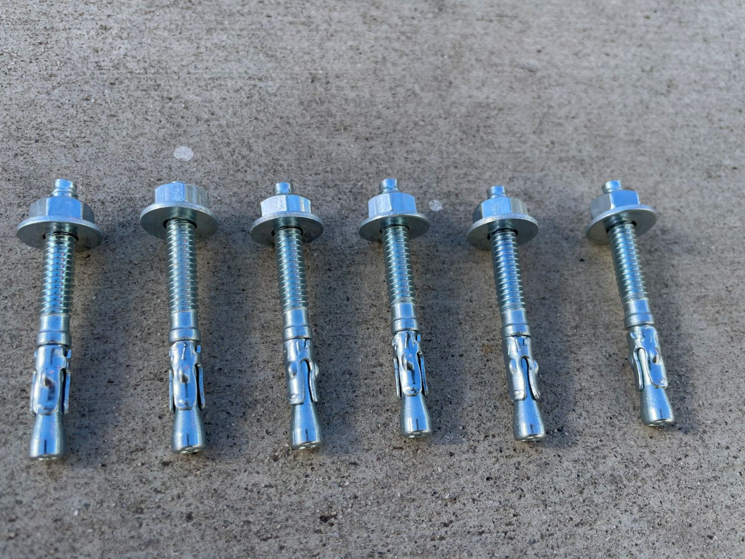5/8" X 4-1/2" Galvanized Wedge Anchor, 25/Box