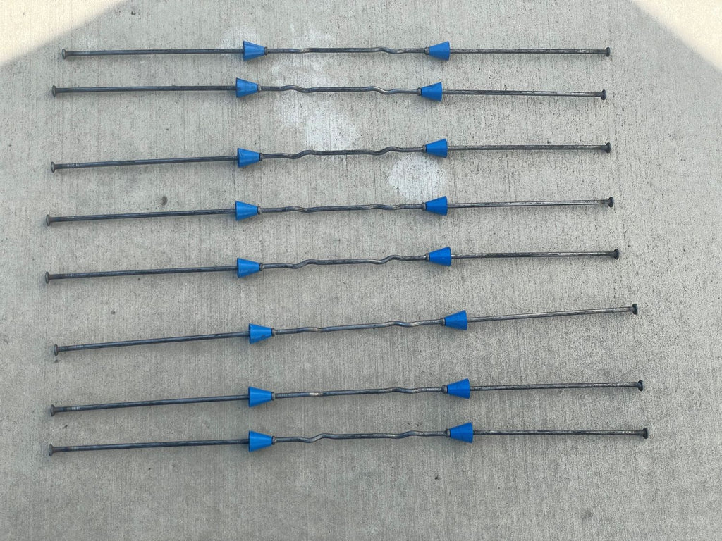 10" x 8-1/4" snap ties with plastic cone heads