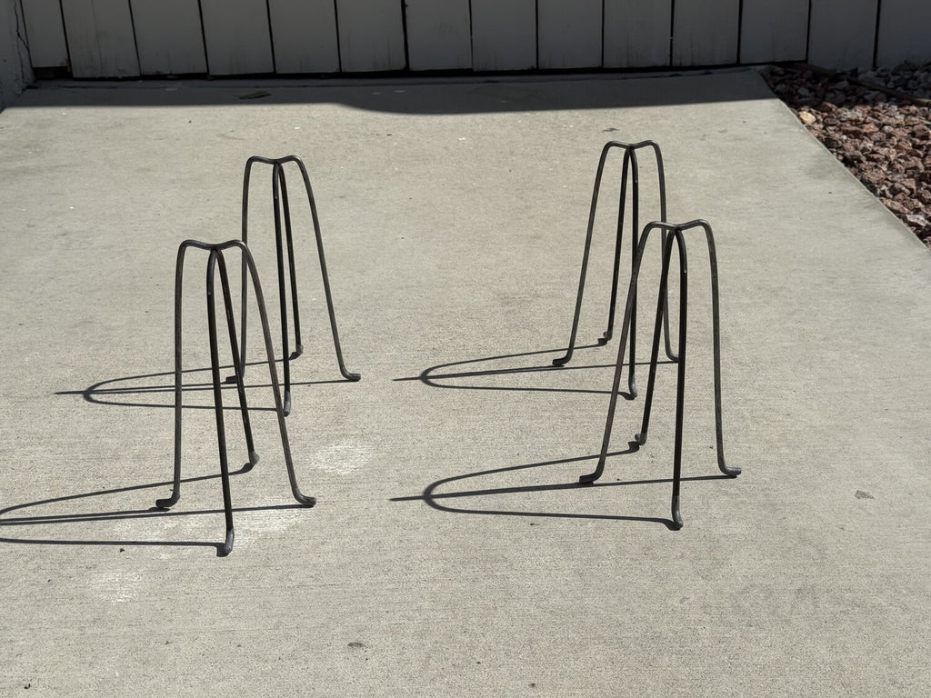 10" Metal Rebar Support Chairs - Plastic Dipped Legs - Rebar #3 to #5