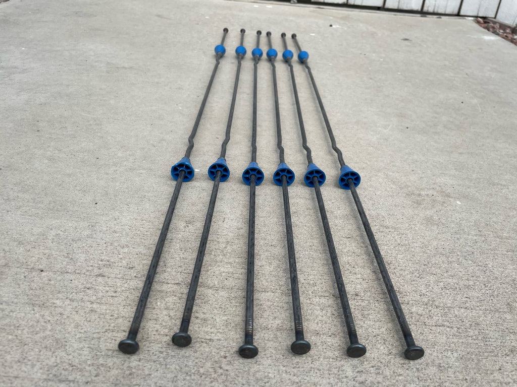 18" x 8 ¼" Standard Snap Ties For Concrete Forms (Long End) - 1" Plastic Cones