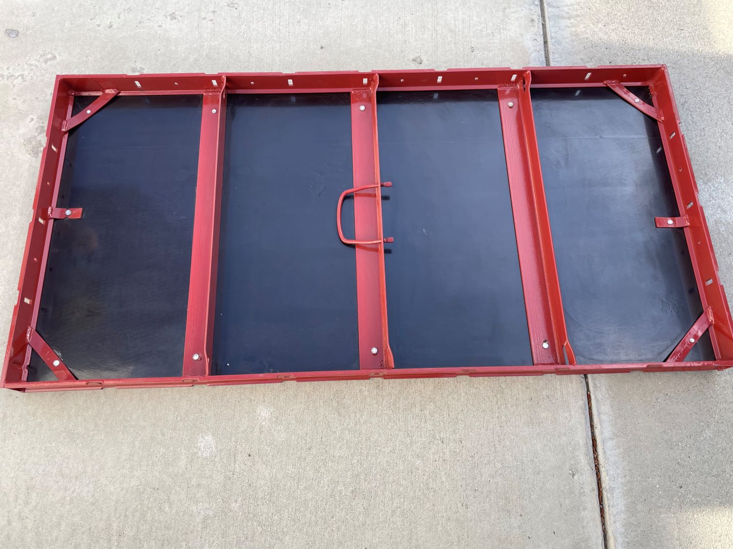 Form Panel Offsets 24 in x 4 ft Metal Concrete Form Panels For Walls & Columns – Sandbaggy