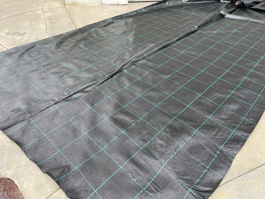 matrix grid landscape fabric for gardeners - 600 square foot roll with 6" x 6" grids