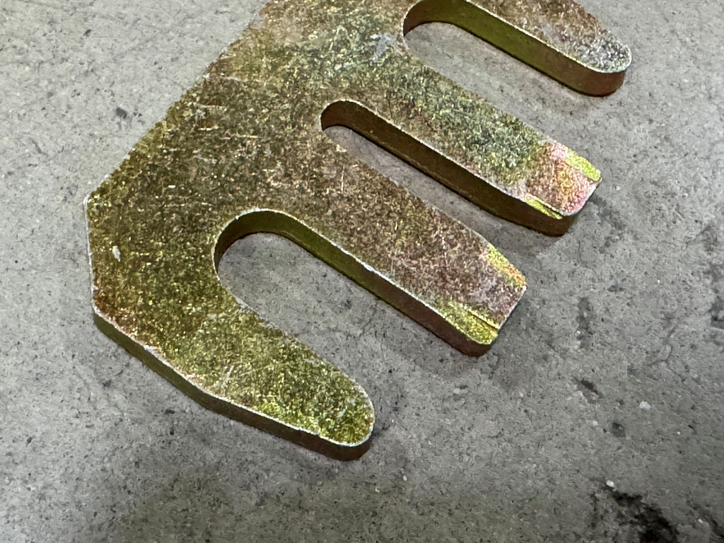 galvanized corner E clips are rust resistant