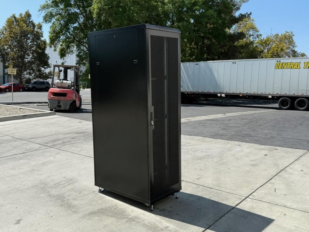 42U Data Center Rack - Lockable, Heavy Duty with Cooling Support