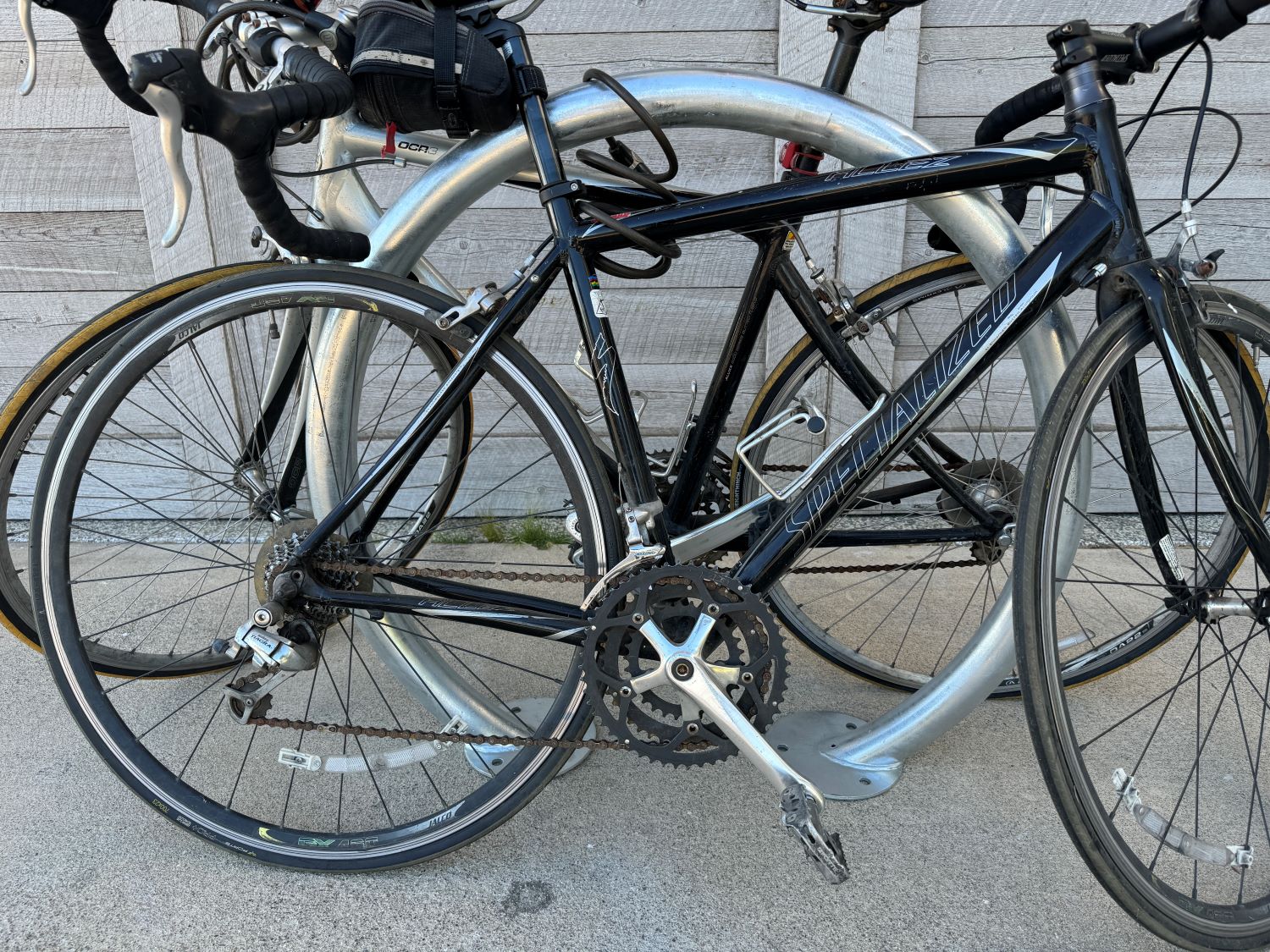 Modern Circle Bike Racks - Surface Mounted - Commercial Grade – Sandbaggy