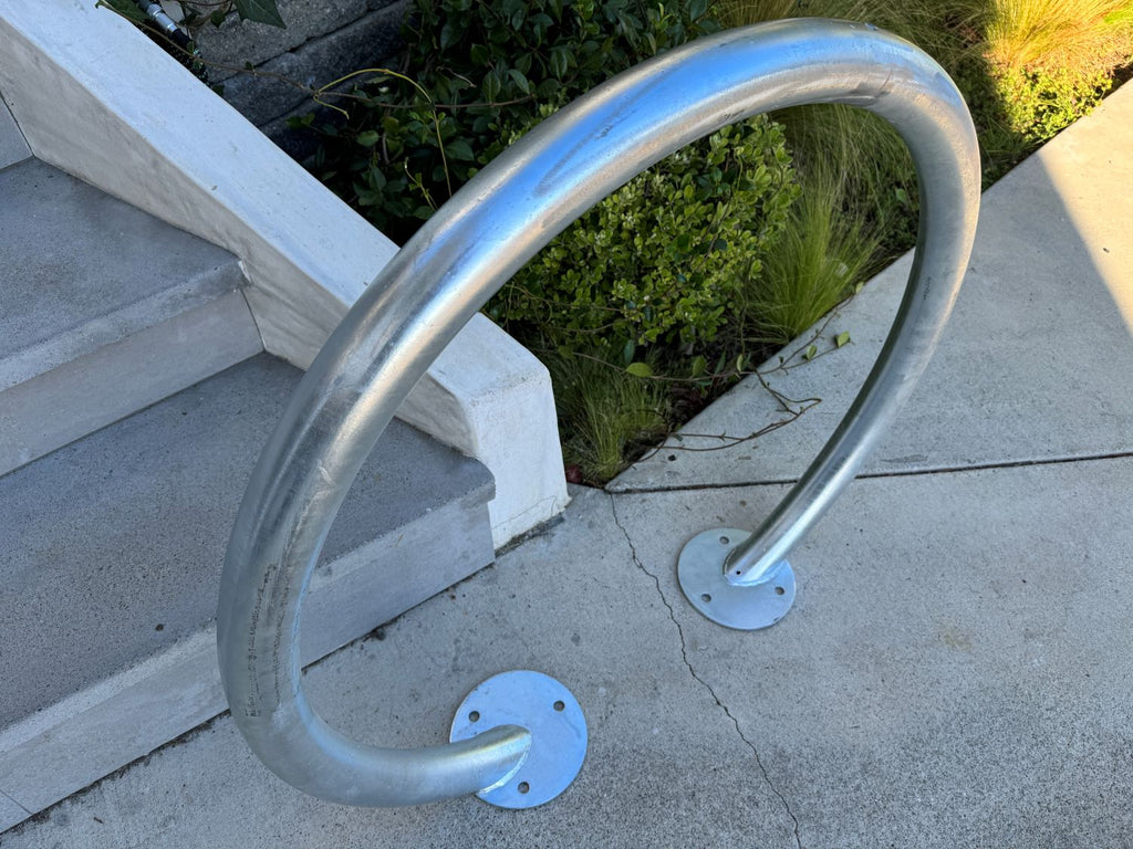 surface mount bike rack circle shaped
