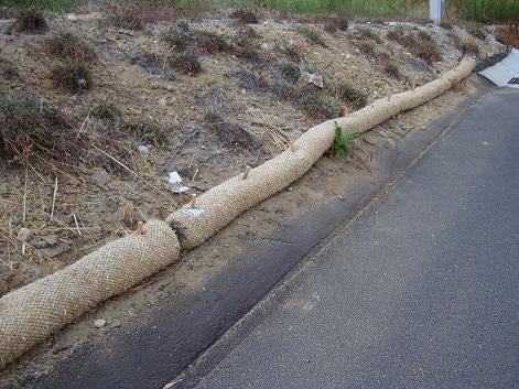 erosion control wattles - plastic netting