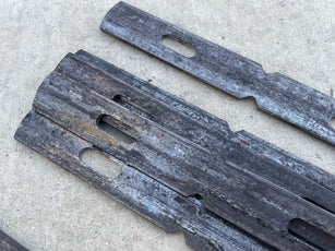 x flat ties made of 11 gauge steel