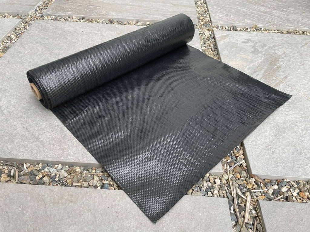 Sandbaggy 18" x 100 ft black landscape fabric roll 1