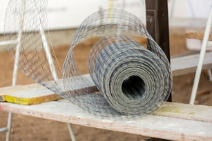 Gopher Wire Roll | 20 Gauge 4 ft x 100 ft Roll | Double Galvanized for 6 to 10 Yr Life | 35% Smaller Openings For Better Defense Against Gophers | Poultry Netting/Cloth