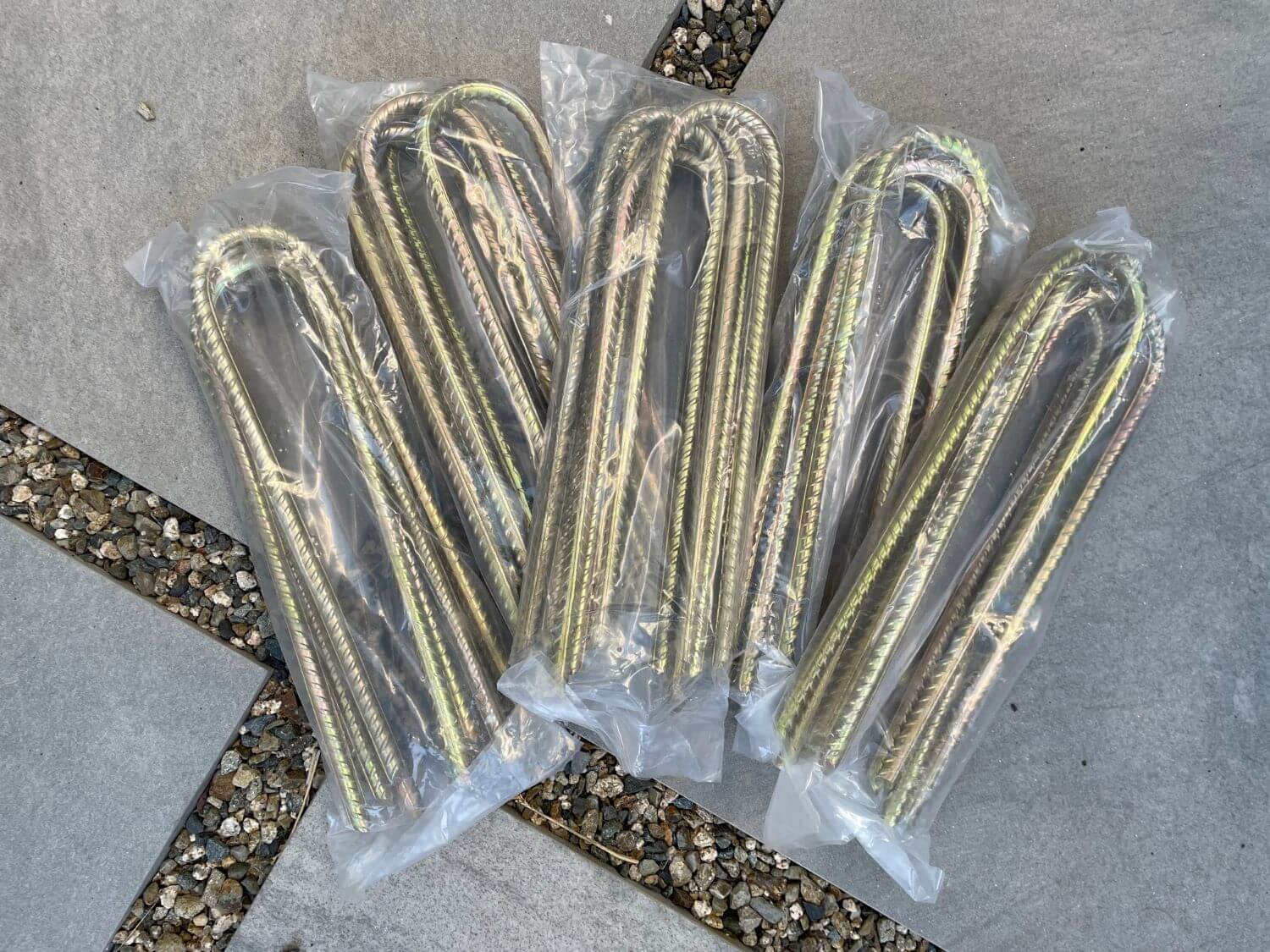 U Shaped Rebar Stakes Galvanized Steel 12" x 2", diameter 3/8" (3